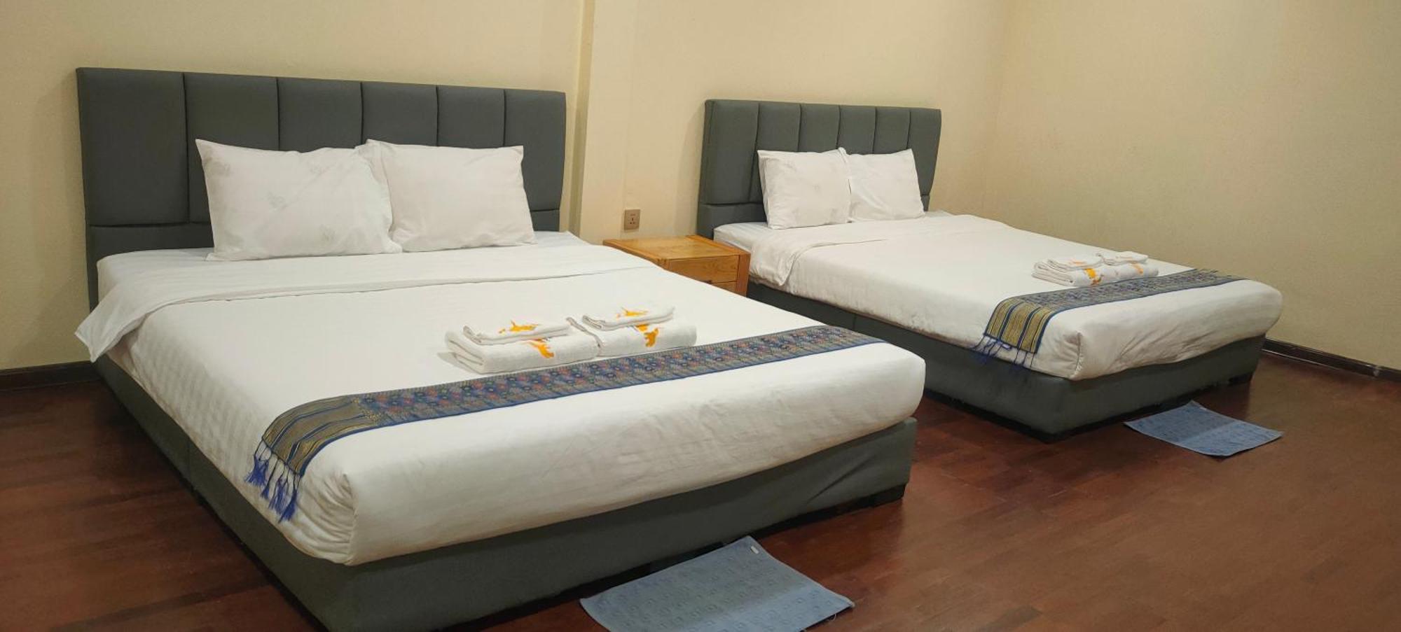 Yula Hotel Thatluang Vientiane Kamer foto